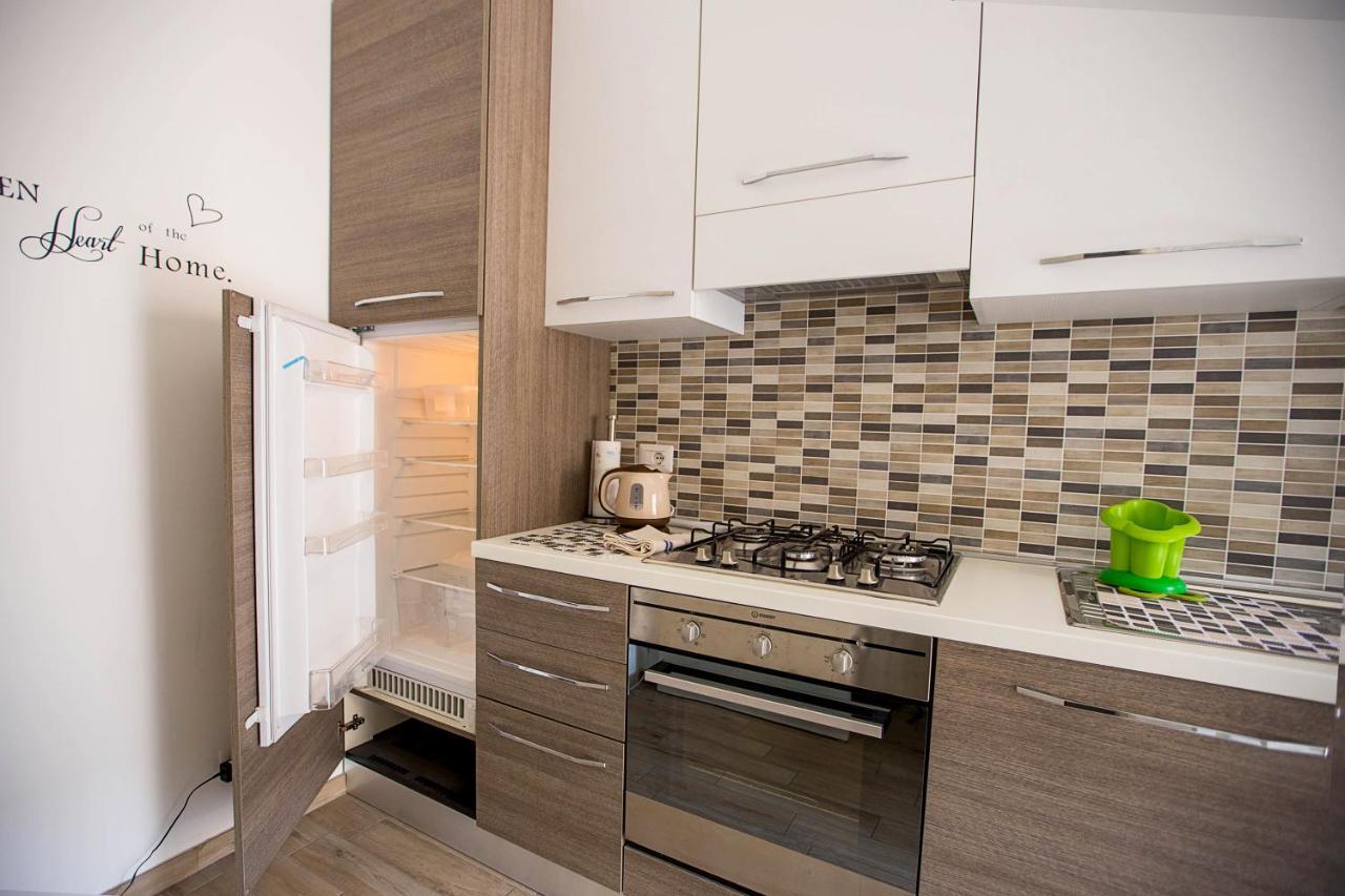 Lorenteggio Studio Apt ميلان المظهر الخارجي الصورة