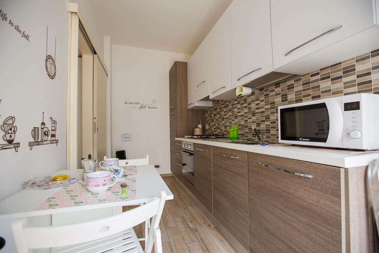 Lorenteggio Studio Apt ميلان المظهر الخارجي الصورة